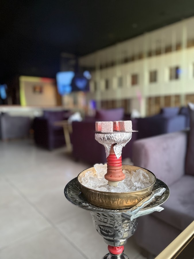 مقهى شيشة عشرين درجة