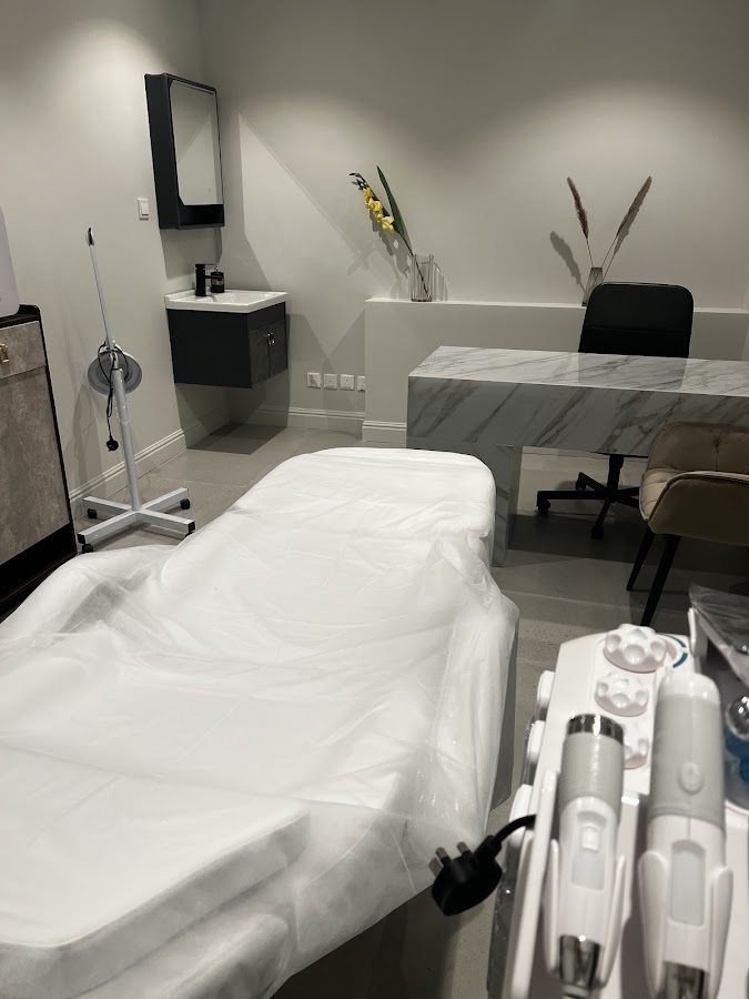 Ishraq Aesthetics Clinics (عيادات اشراق الجمال الطبية)