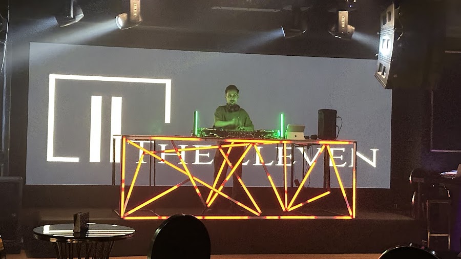 The Eleven Bar & Restaurant & Club