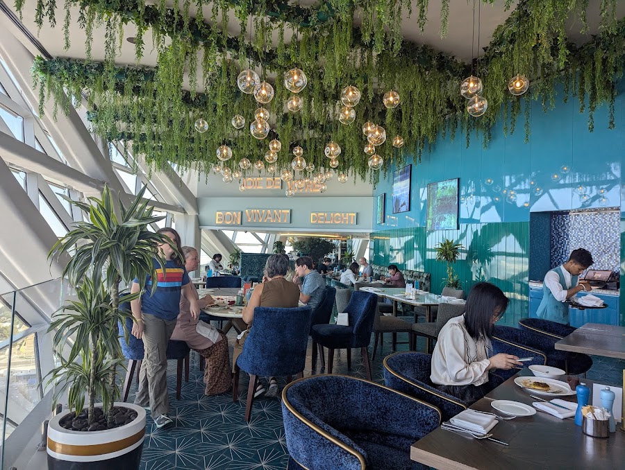 Cyan Brasserie — photo 2