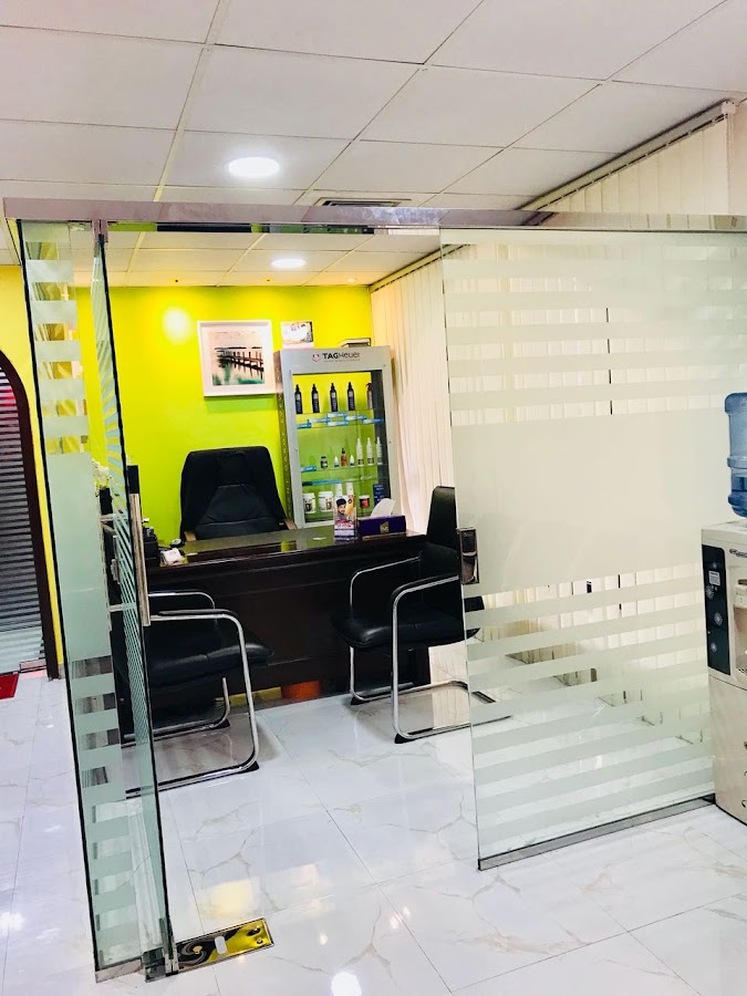 Modern Hair Fixing - Abu Dhabi مودرن لتركيب الشعر — photo 2