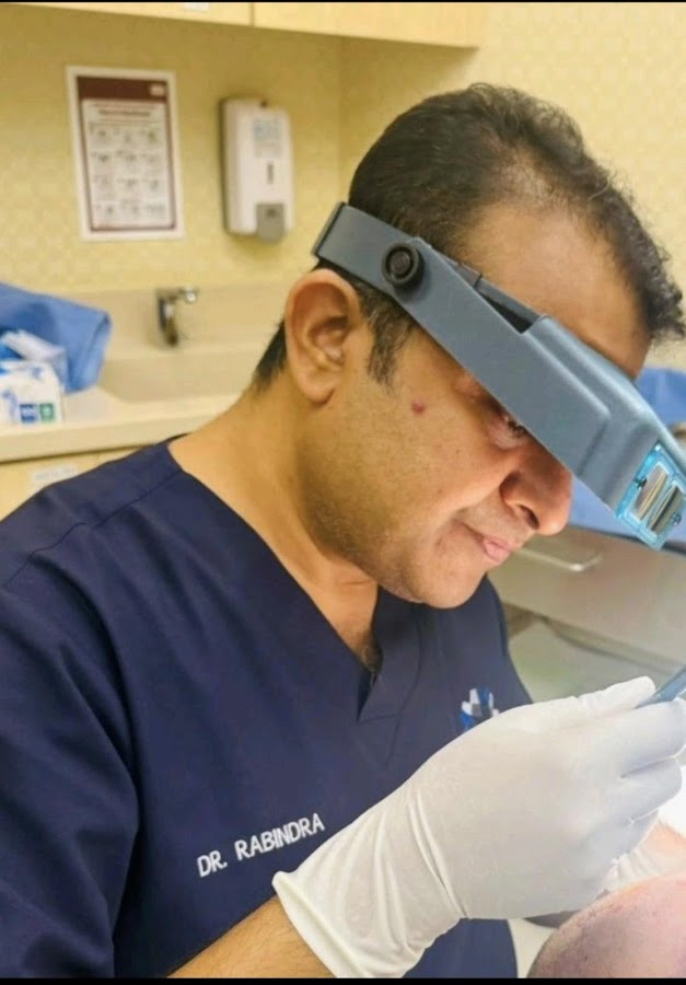 Dr Rabindra Yadav Best Hair Transplant Clinic in Abu Dhabi, Dubai, UAE at Reem I — photo 5