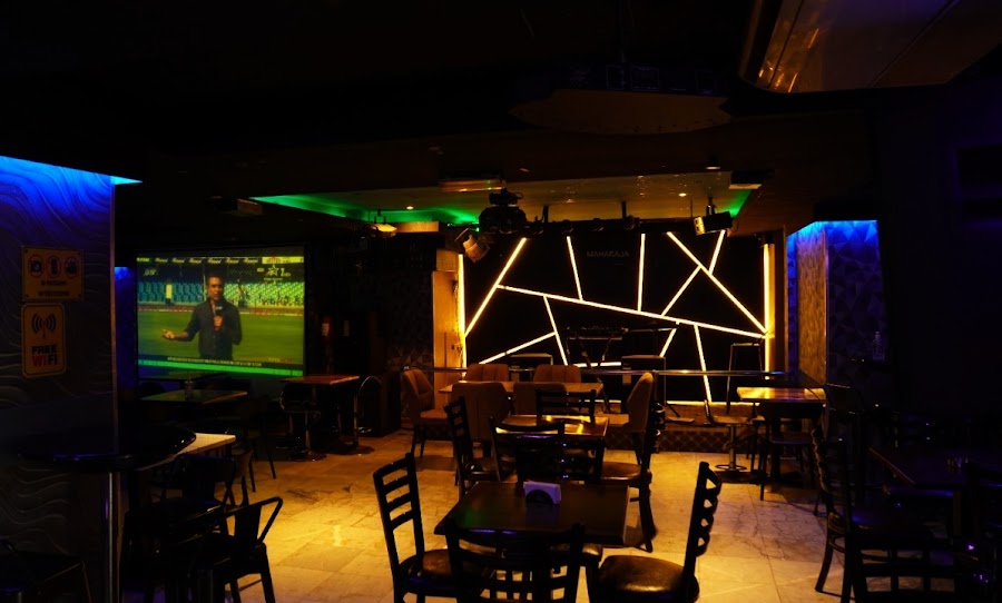 Maharaja Bar & Restaurant — photo 4