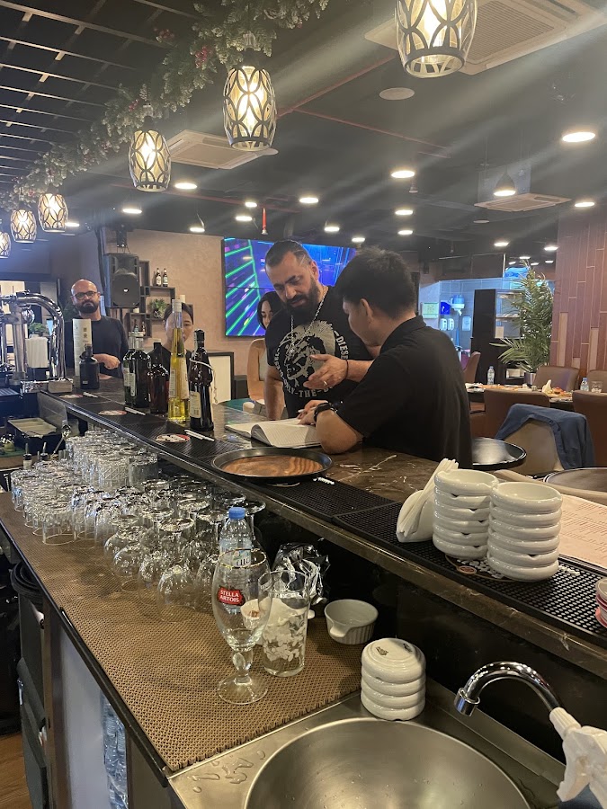 The Brewhouse Gastro Pub Abu Dhabi — photo 4