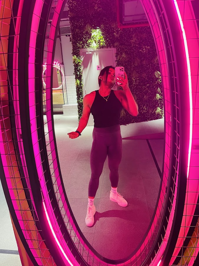 Female personal trainer — photo 2
