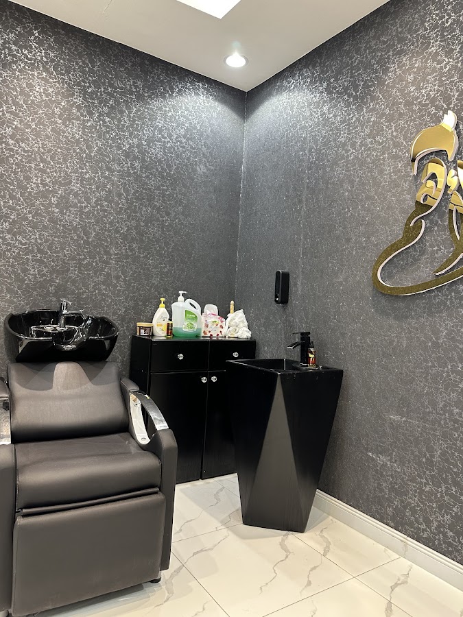 صالون الرجل الاهم — photo 5
