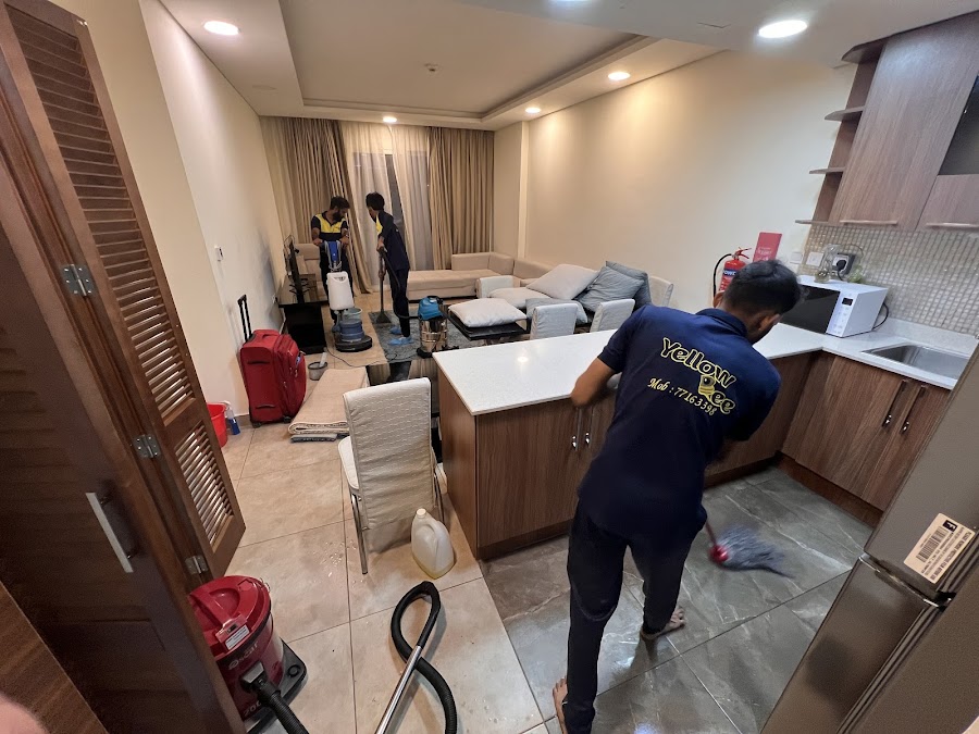 YELLOWBEE CLEANING SERVICES — photo 4