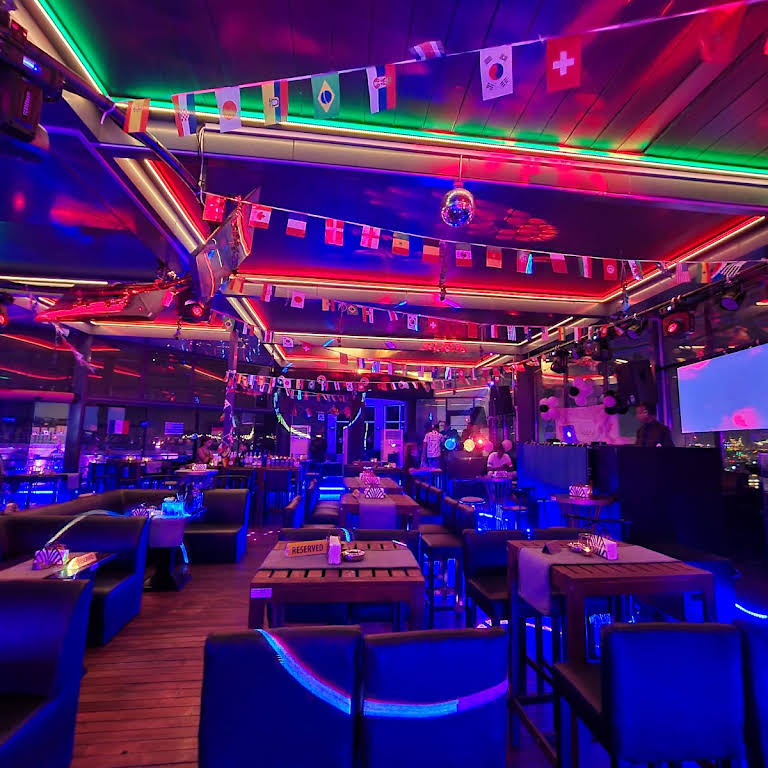 Cavalli Club — photo 2