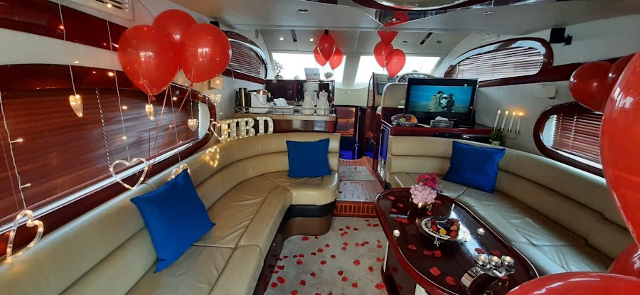 Venice Yacht — photo 4