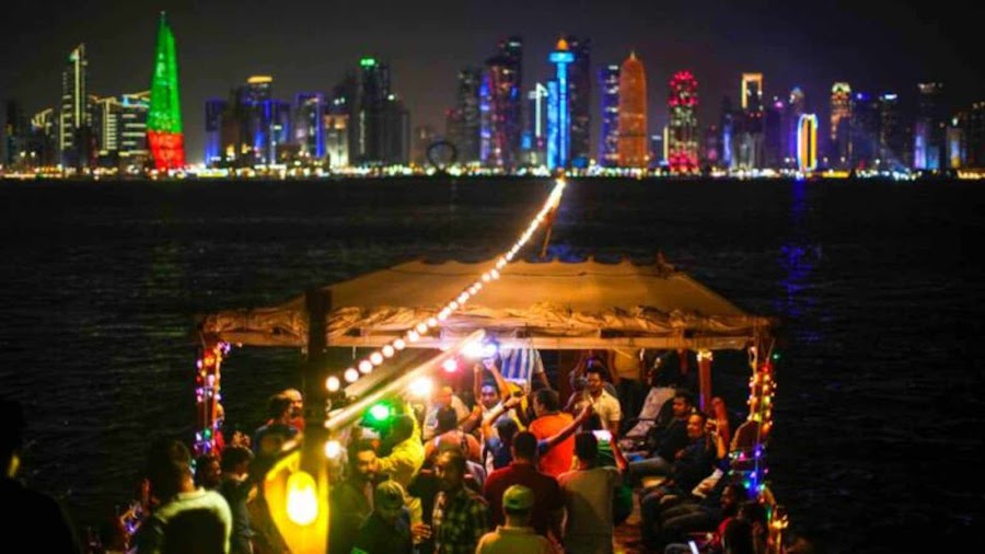 Boat rent Qatar dhow
