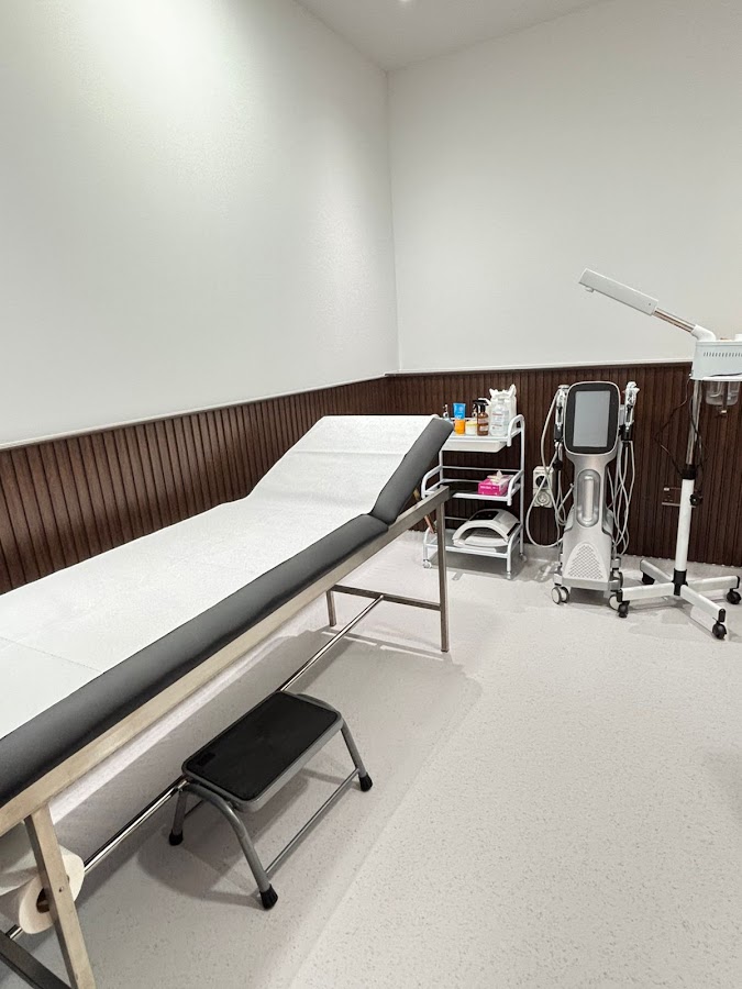 Glow Aesthetics Dermatology Clinic - Deira City Centre — photo 3