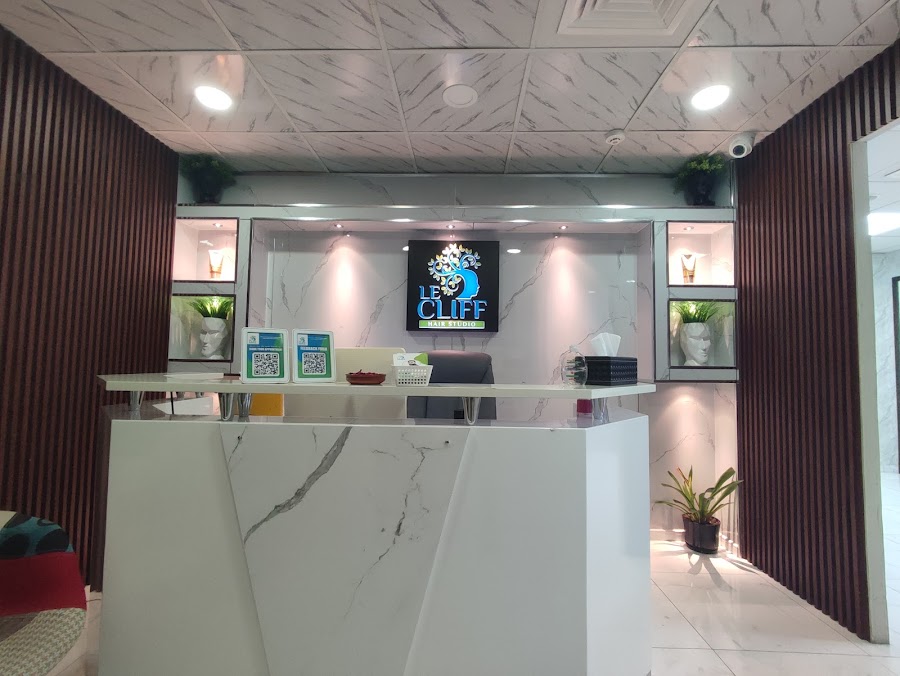 LE CLIFF HAIR STUDIO | Hair fixing center in Dubai — photo 2