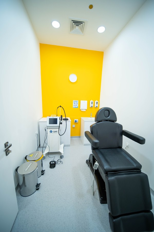 Glow Aesthetics Dermatology Clinic — photo 2