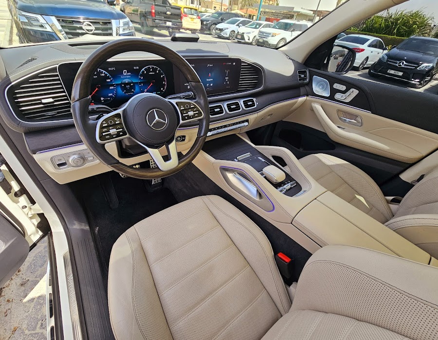 One Of One Luxury Car Rental — photo 5