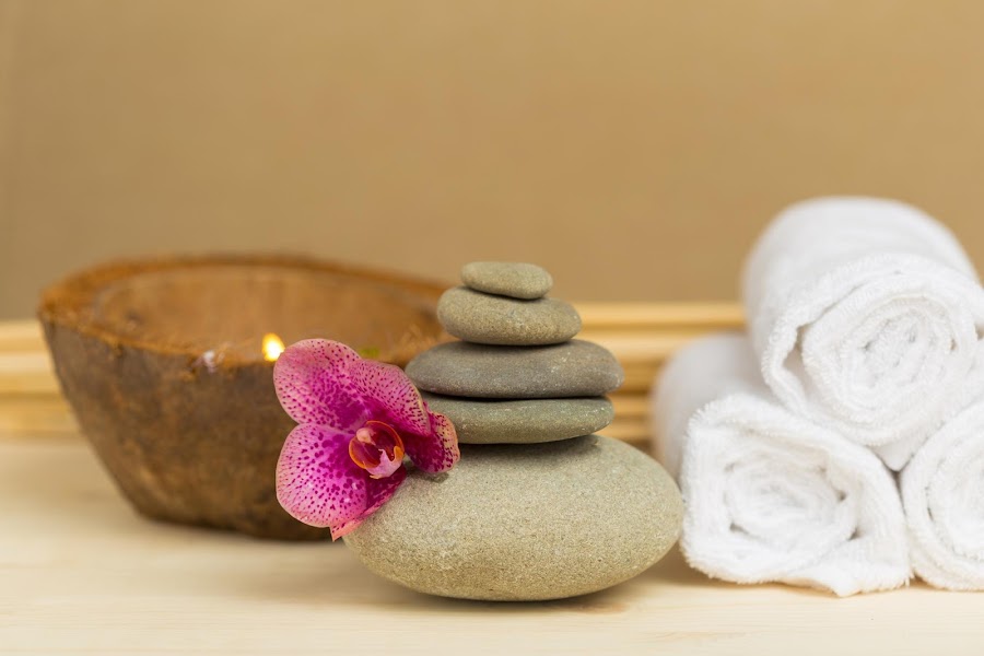 Sweet Bee Relaxation Spa Massage