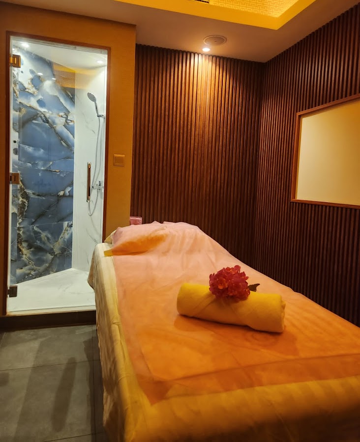 Holiday Spa Massage (City Seasons Suites Hotel) — photo 5