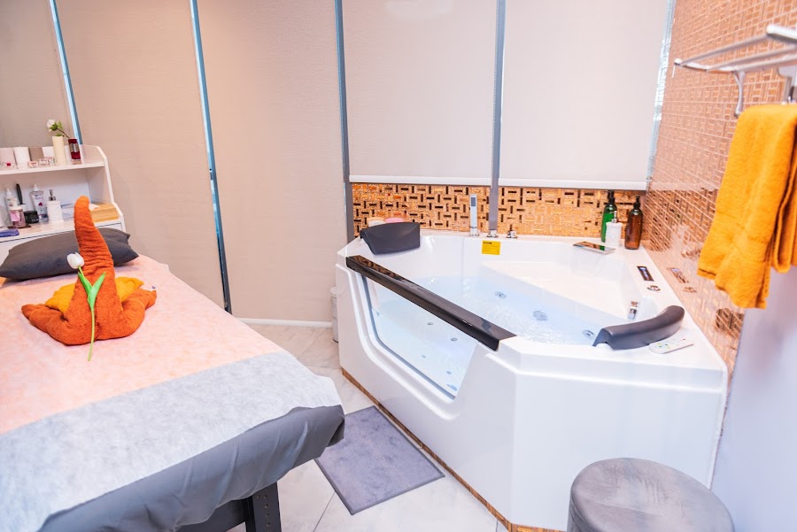 Golden Touch Spa and Wellness