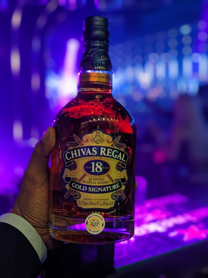 V Club — photo 2