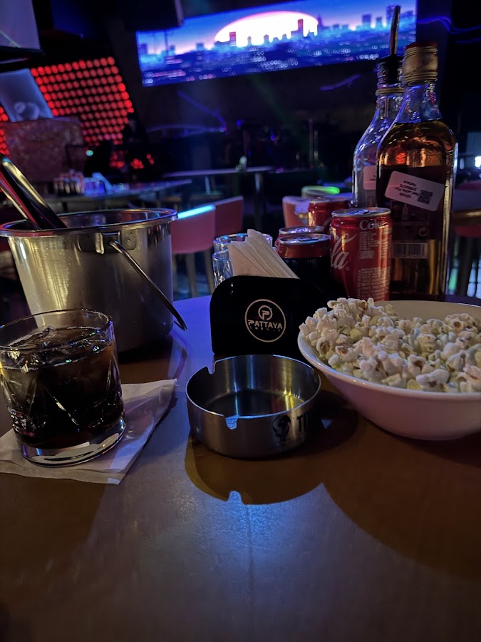 Pattaya Lounge (Club 10) — photo 2