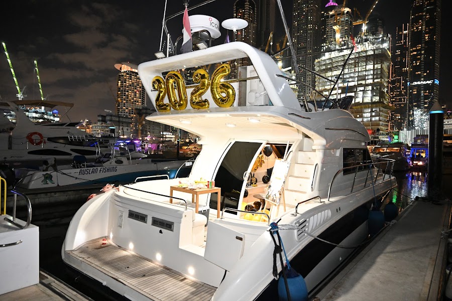 Amwaj Al Bahar Boat and Yachts Chartering — photo 3