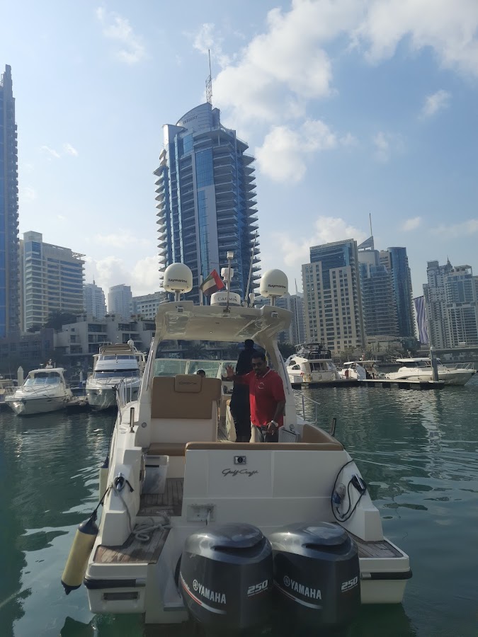 Wazhir.com - Yacht Rental Dubai — photo 3