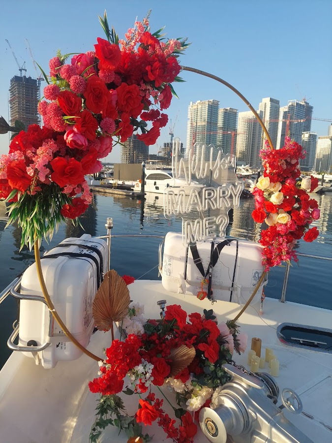 Dubai Boat Tour | Luxury Yacht Rental - Boat Ride Dubai — photo 5