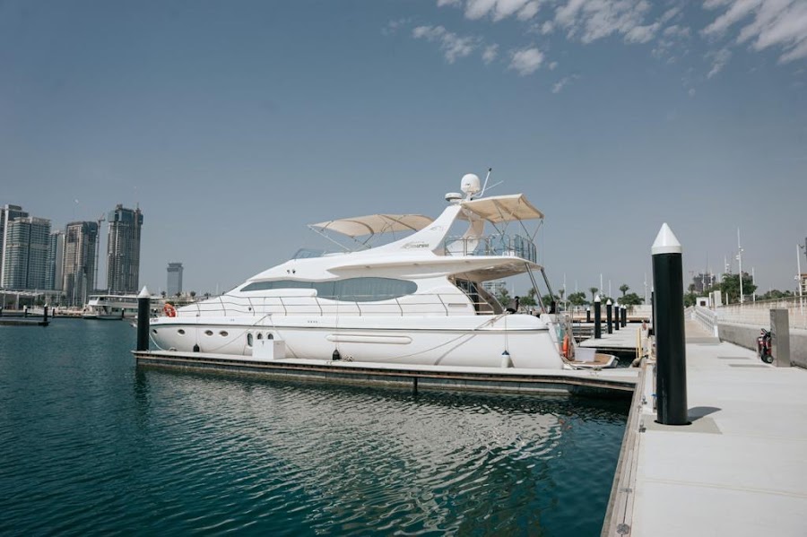 BRD Yachts | Boat Rental Dubai Marina | Dubai Yacht Tour — photo 4