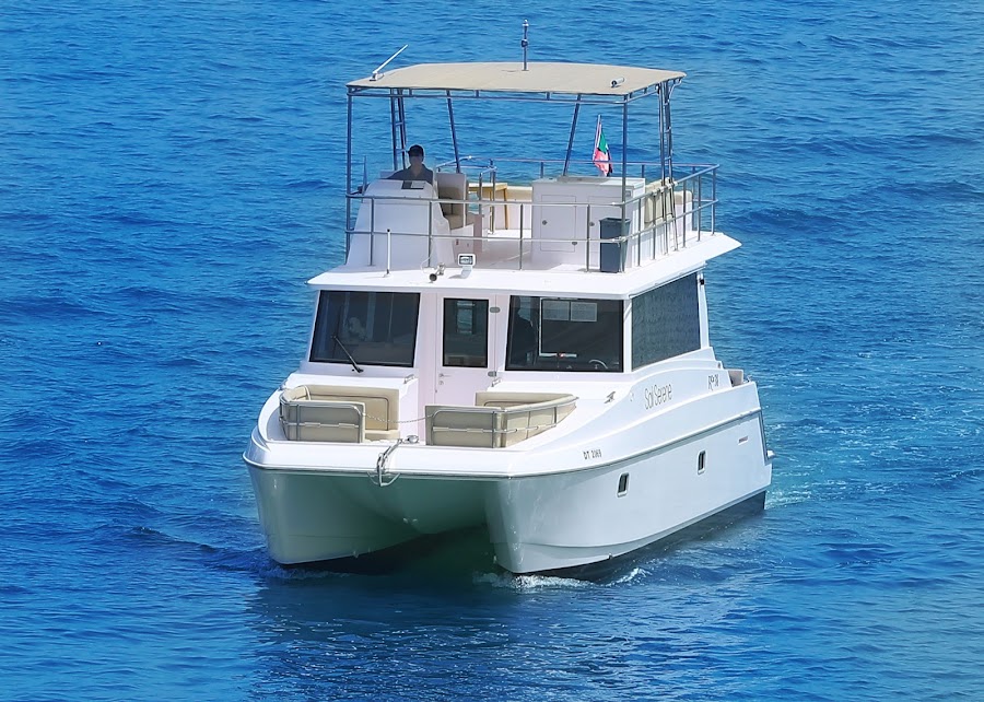 Sail Serene Yacht Rental Dubai — photo 5