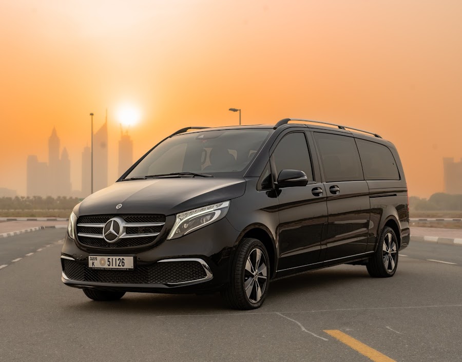 CABIOLIMO LIMOUSINE | Chauffeur Service | Airport Transfers | Dubai