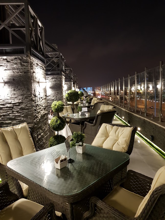 Crew Lounge Café and Restaurant — photo 3