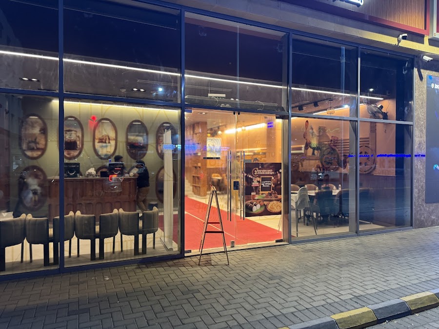 Dhe Puttu Restaurant Jeddah — photo 5
