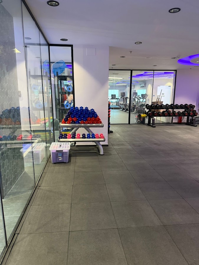 White Phoenix fitness — photo 3