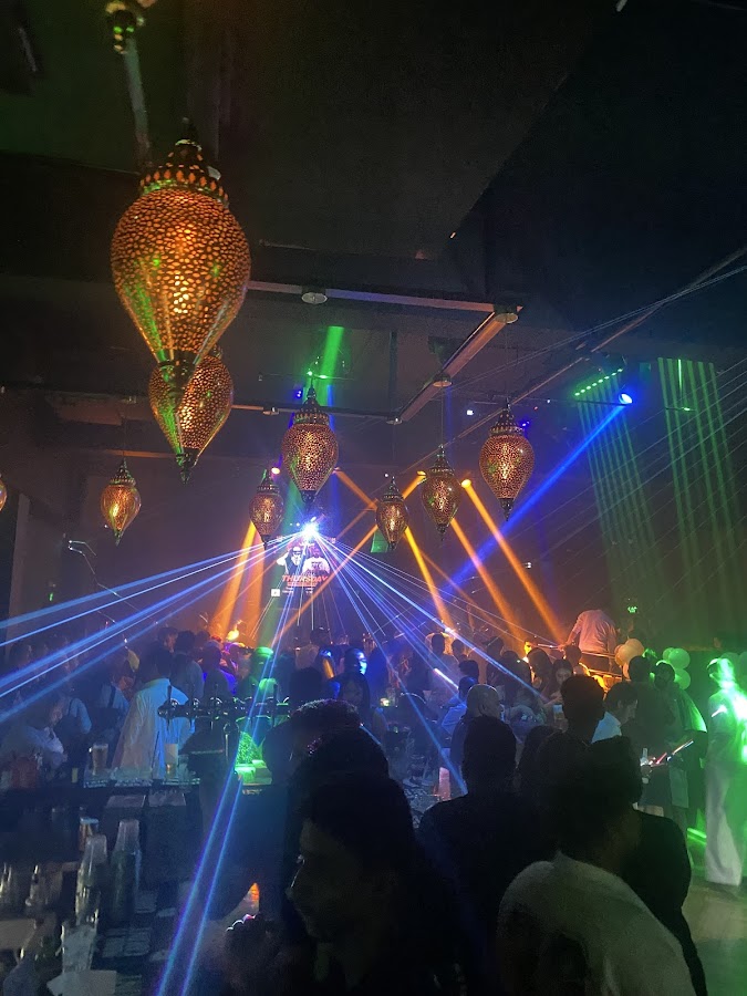 BULLS CLUB LOUNGE — photo 5