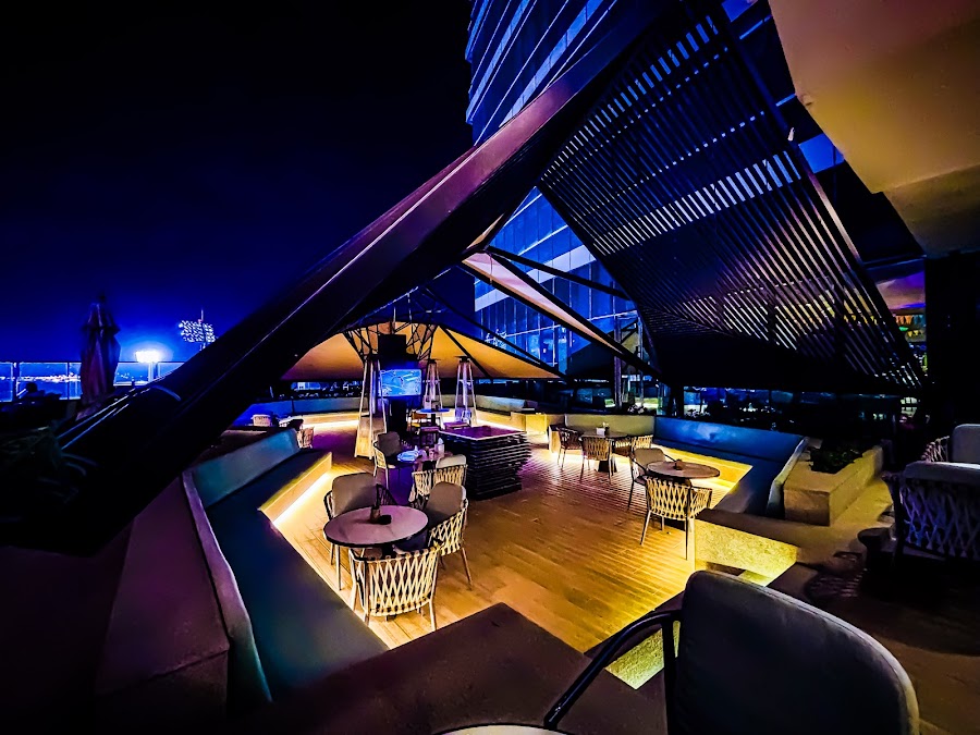 Cocoluna Lounge — photo 3