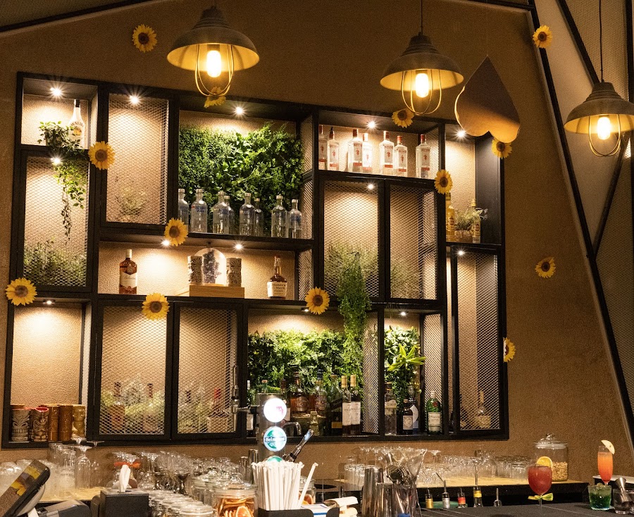 Cocoluna Lounge — photo 4