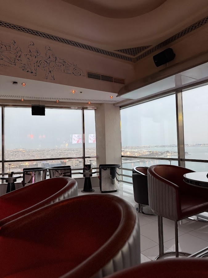 Shift 7 Sports Bar Lounge — photo 2