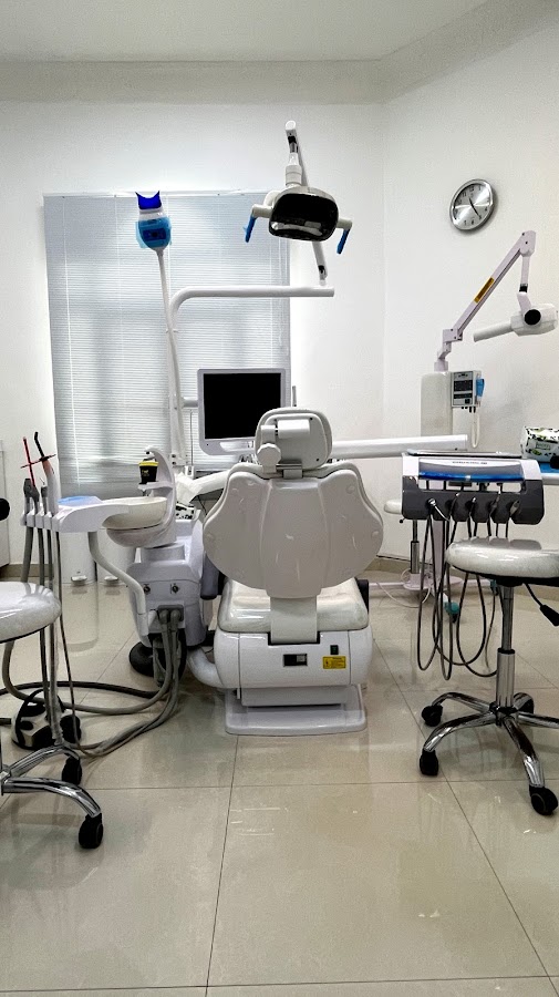 RENE POLYCLINIC — photo 2