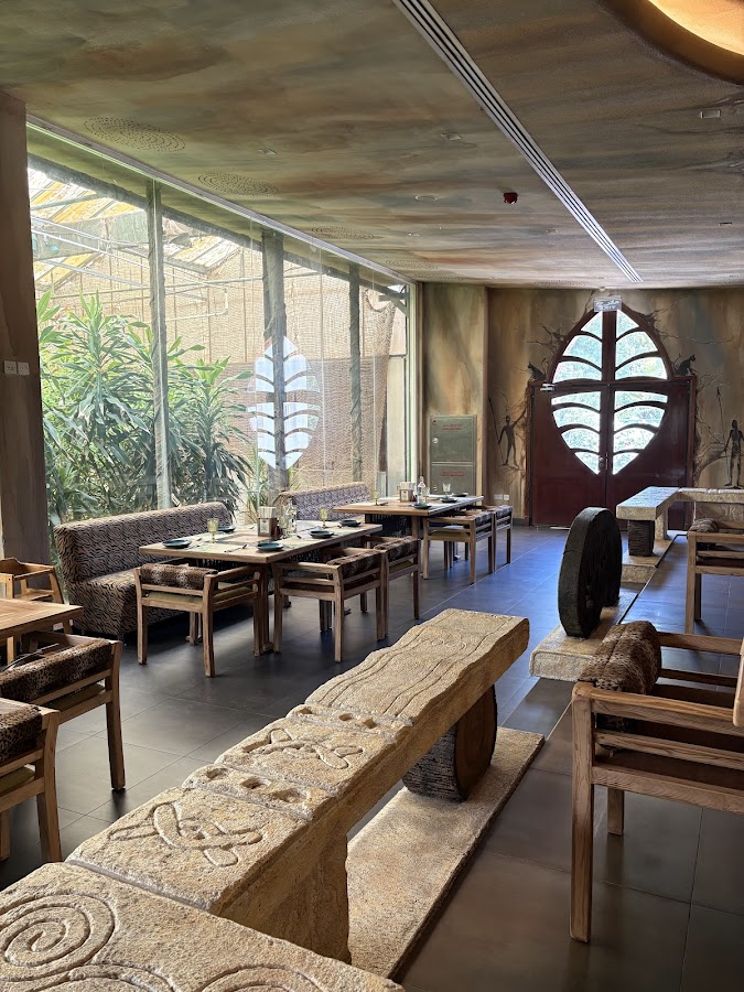 The Jungle Restaurant — photo 4