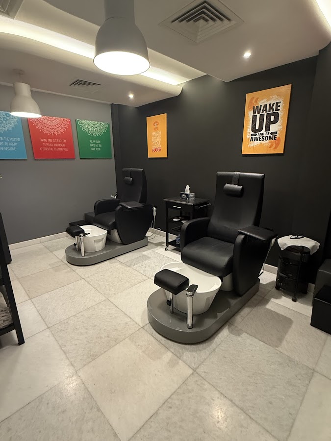 صالون وسبا باكيارد - فرع الخوض The Backyard Gents Spa — photo 5