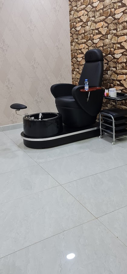 سبا دجي الليل للمساج التايلندي وحمام بخار وتنظيف الاقدام ( بدكير منكير) — photo 2