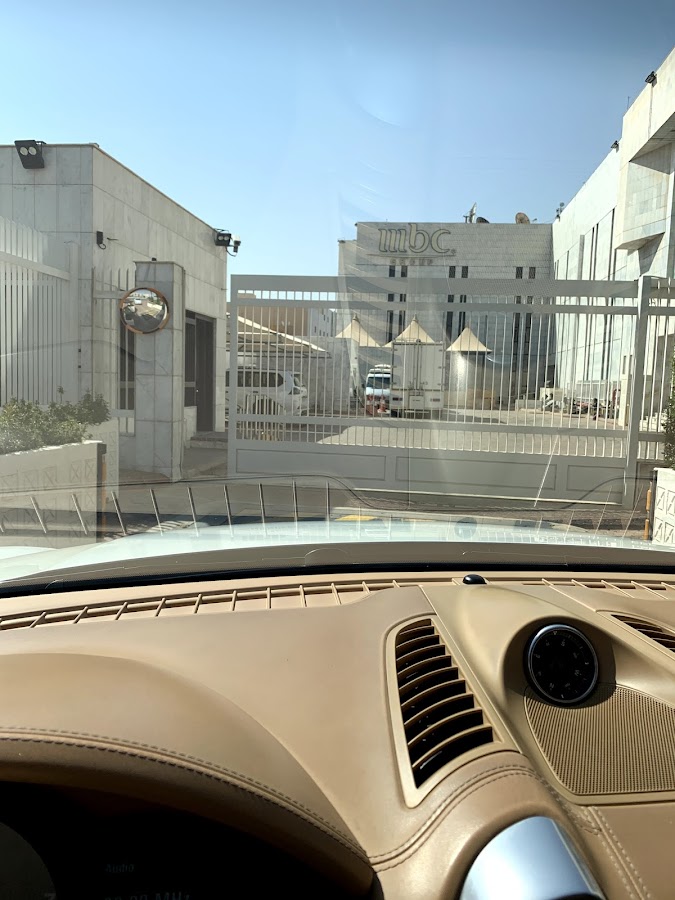 جراح تجميل دكتور جمال جمعه عيادات ميدارت Medart Clinics