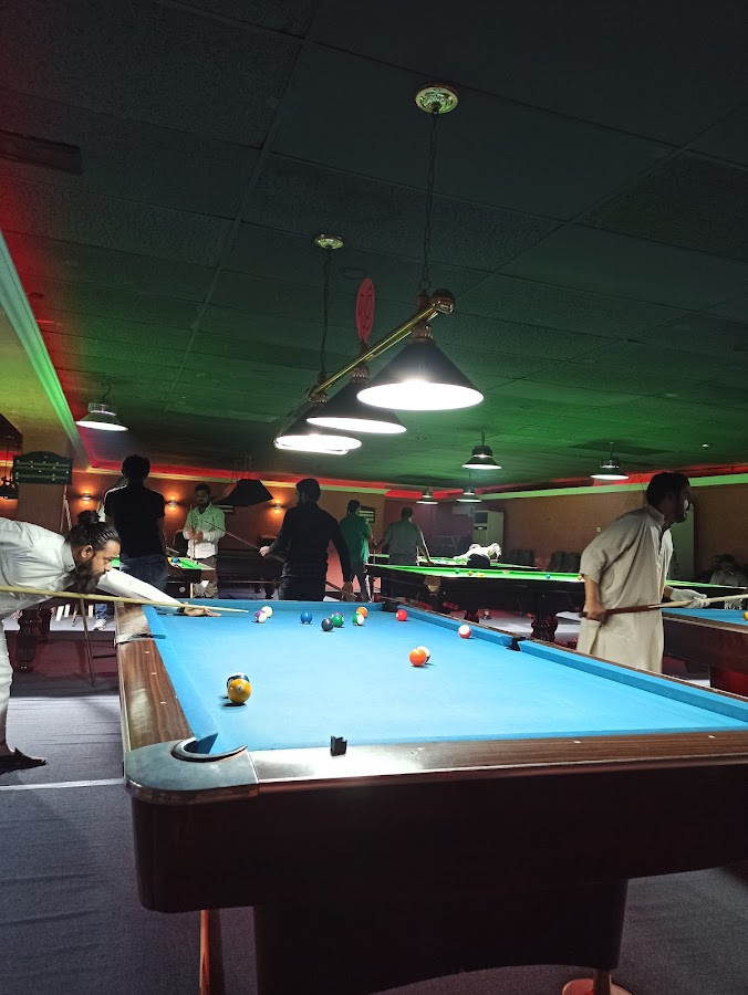8 Ball Pool and Snooker — photo 3