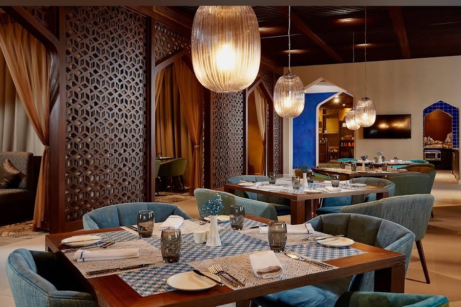 MeNa Restaurant
