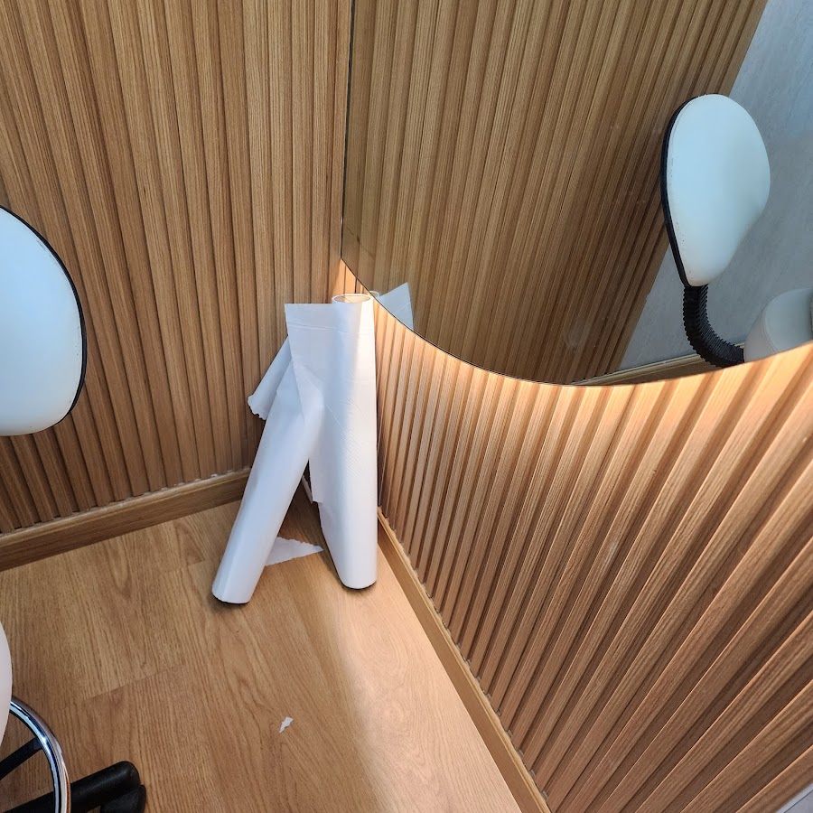 Enfield Royal Medical Centre/ Plastic Procedures, Weight Loss, Rhinoplasty & Hai — photo 2