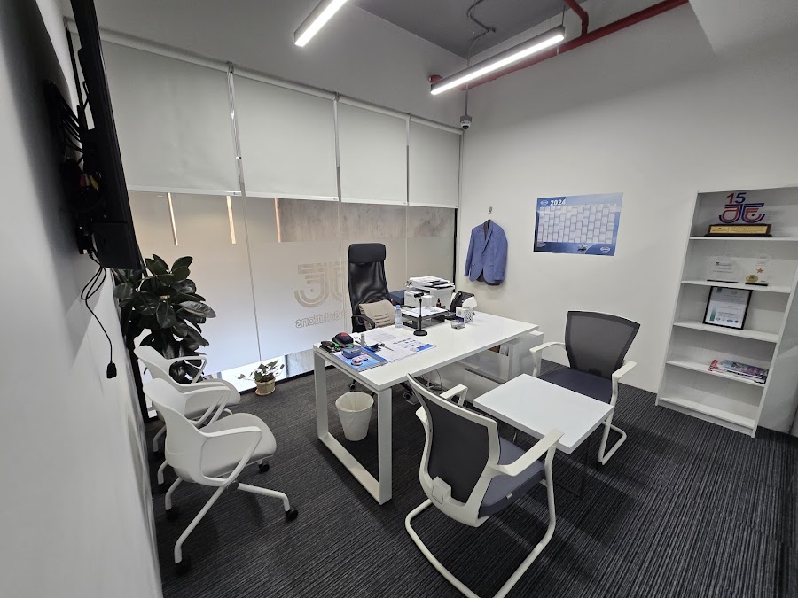 White Spaces | Al Mursalat Branch — photo 4